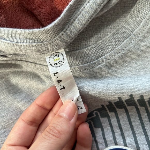 Chicago Cubs Tshirt - Picture 4 of 5